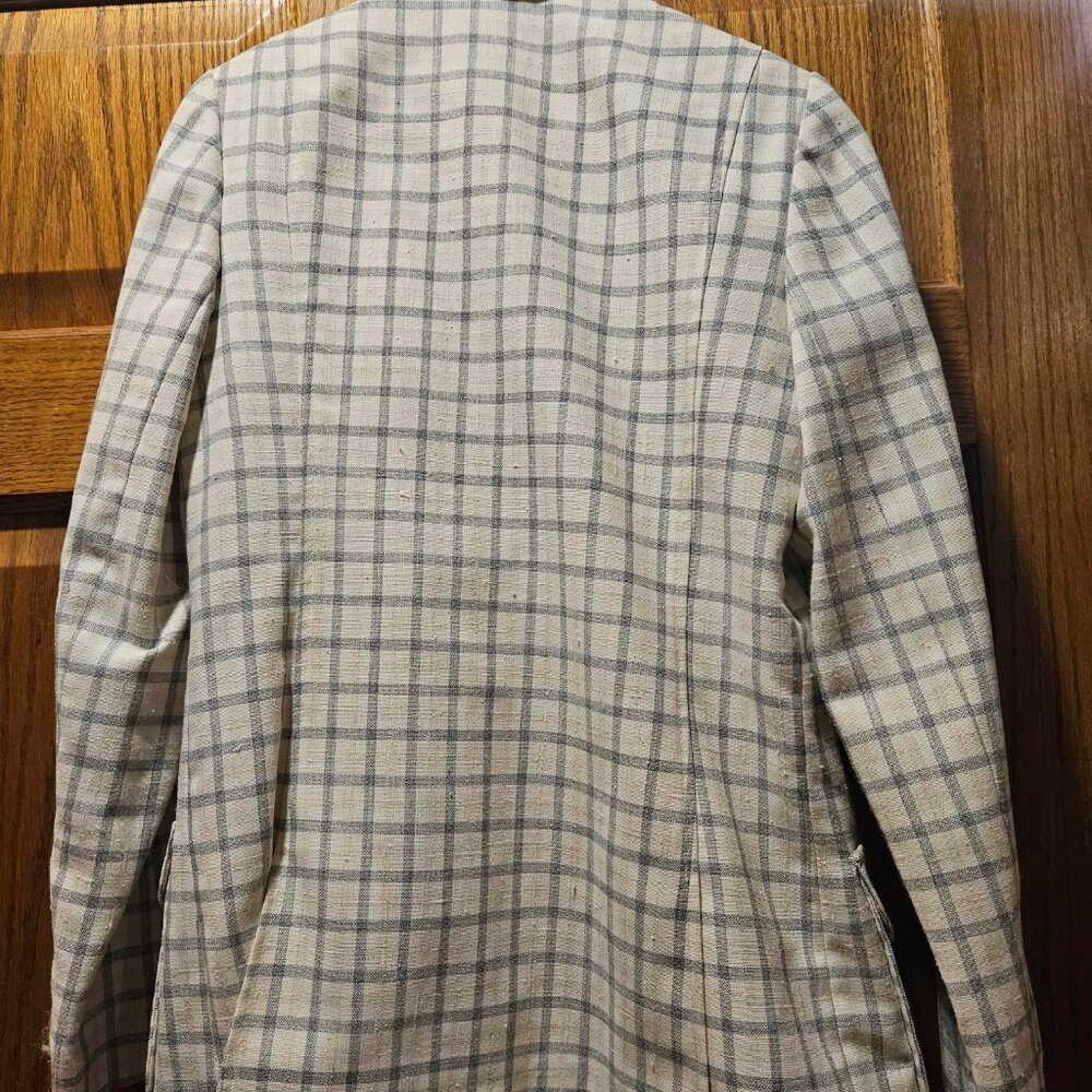 jacket - Picture 3 of 4